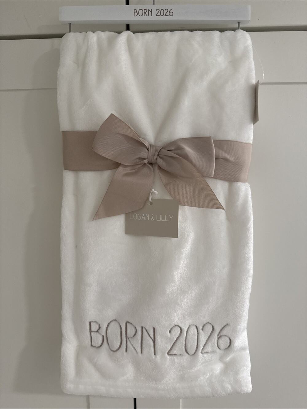 Logan & Lilly “Born 2026” White Baby Blanket Neutral Embroidery 30"x40" Unisex